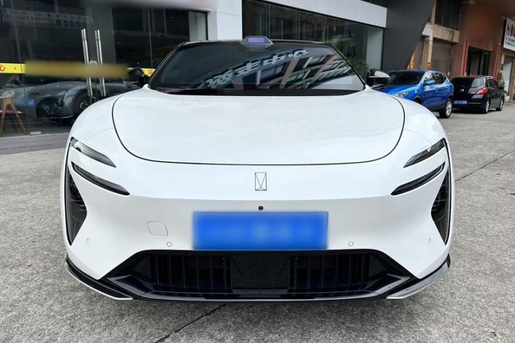 Used Avatr 06 2025 Ultra Pure Electric Edition Exterior 5