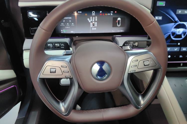 Used Denza Z9GT 2024 1100 Four-Wheel Drive Ultra Version
