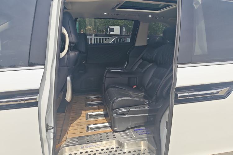 Used Honda Elysion 2019 2.0L Hybrid Luxury Edition Left Rear Seat