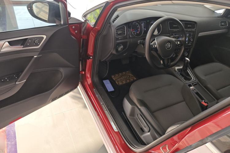 Used Volkswagen Golf 2018 1.6L Automatic Comfort Model