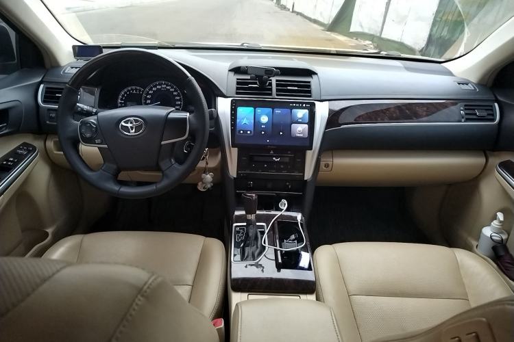 Used Toyota Camry 2016 2.0G 10th Anniversary Leading Edition