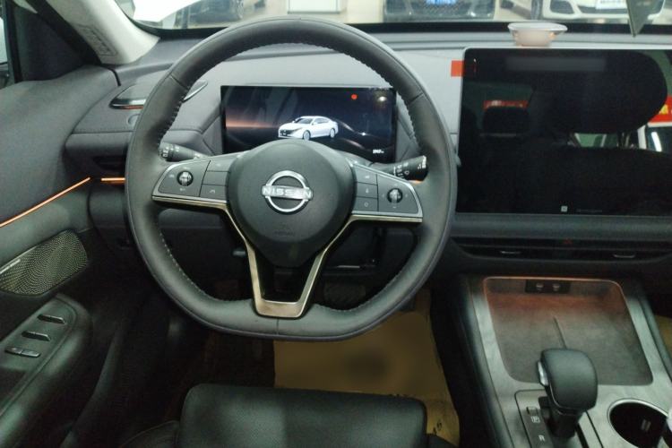 Used Nissan Teana 2026 Model Harmony Cockpit 2.0L Ultra-Comfort Edition
