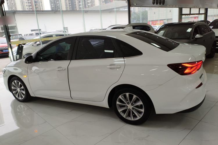 Used Chevrolet Monza 2020 320 Automatic Enjoyment Edition