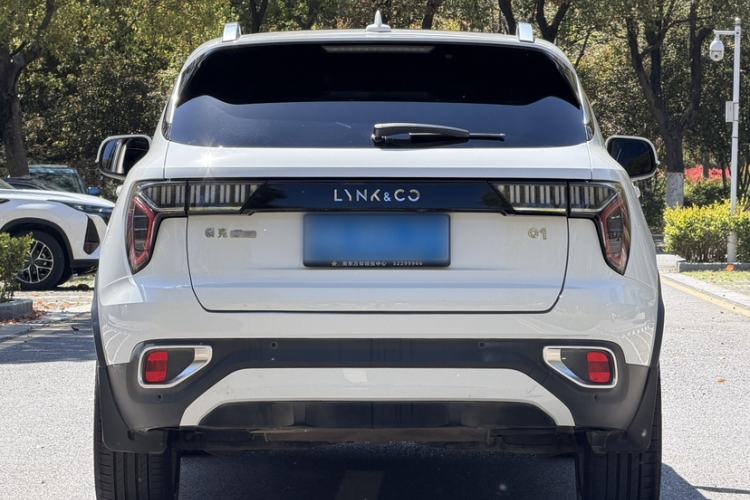 Used Lynk & Co 01 2017 2.0T Two-Wheel Drive Pro Edition
