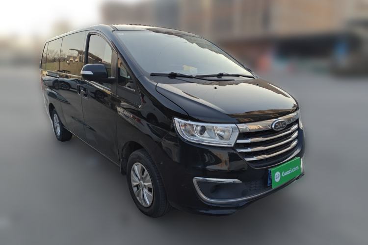 Used JAC Refine M3 2022 PLUS 1.8L 7-seater Standard Model Front Right 45 Deg