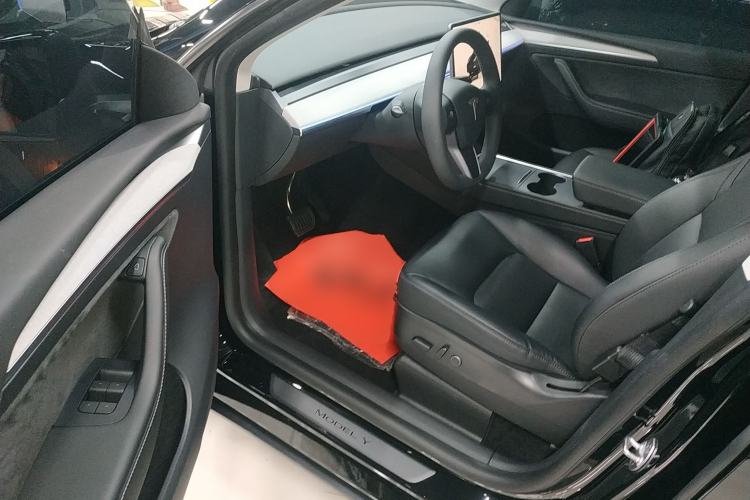 Used Tesla Model Y 2022 Rear-Wheel-Drive Version