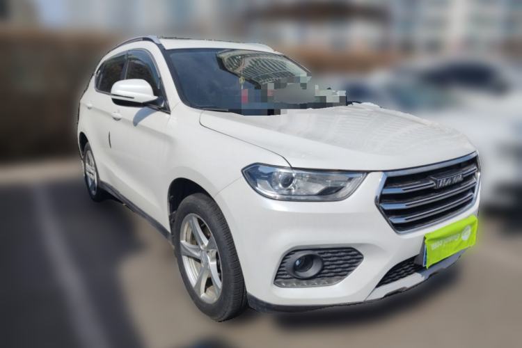 Used Haval H2 2018 Chuanxiang Edition Blue Badge 1.5T Dual-Clutch Two-Wheel Drive Fashionable Model
