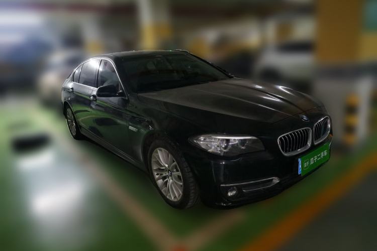 Used BMW 5 Series 2014 525Li Luxury Design Package
