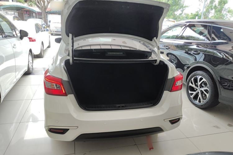 Used Nissan Sylphy 2018 1.6XV CVT Deluxe Edition Trunk