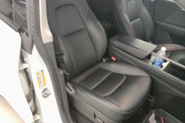 Used Tesla Model Y 2022 Rear-Wheel-Drive Version
