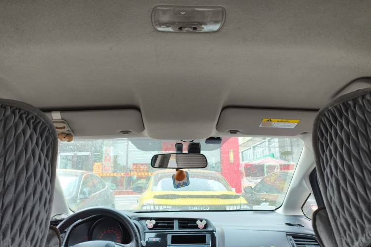 Used Honda Fit 2018 1.5L Manual Comfort Version
