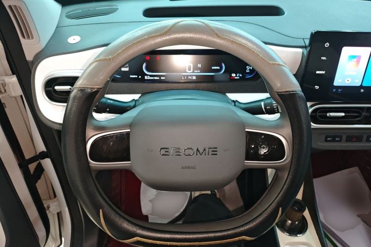 Used Geely Galaxy Panda 2025 210 km – Yuanqi Bear
