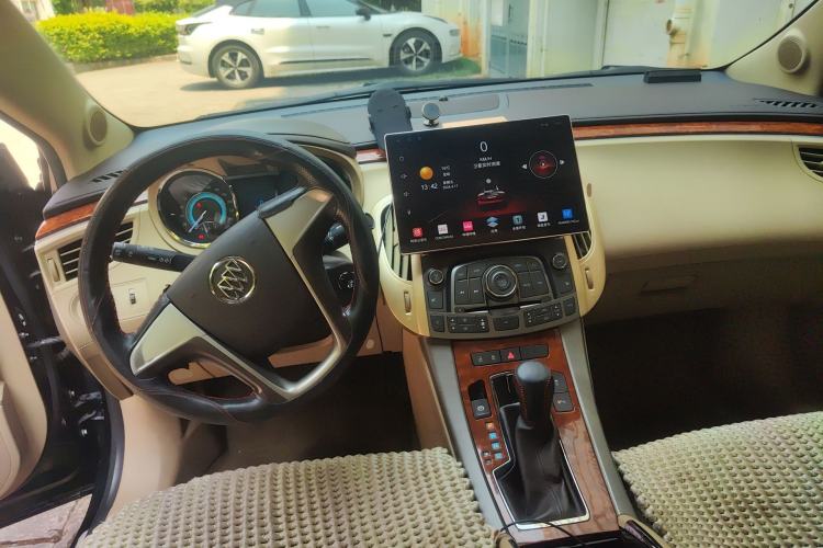 Used Buick LaCrosse 2012 2.4L SIDI Elegant Edition