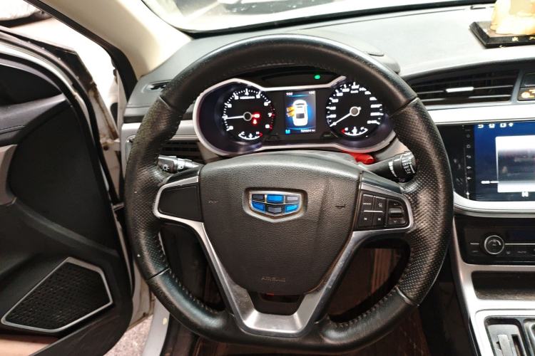 Used Geely Auto Emgrand GL 2018 1.8L Manual Elite Smart Connectivity Version
