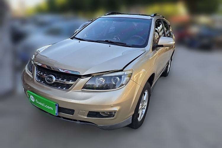 Used BYD S6 2014 2.4L Automatic Prestige 5-Seater