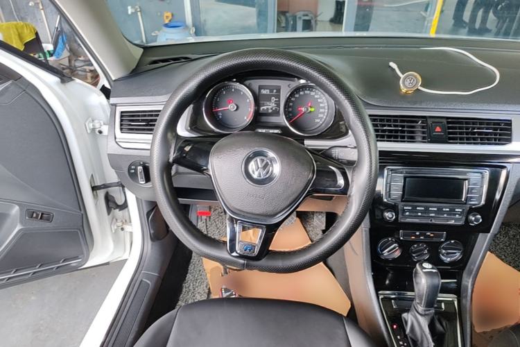Used Volkswagen Bora 2016 1.6L Automatic Comfort Model
