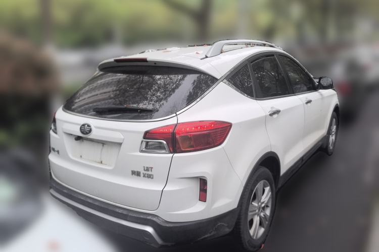 Used Bestune X80 2015 1.8T Automatic Luxury Model Rear