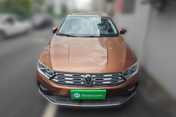 Used Volkswagen C-TREK 2017 230TSI DSG Comfort Version