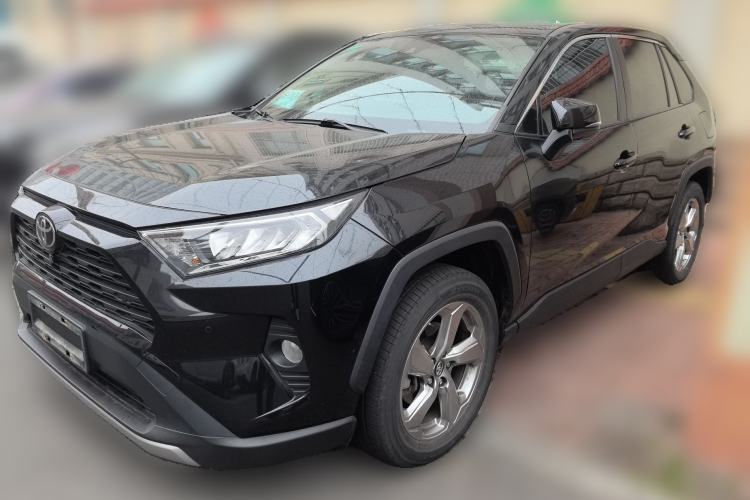 Used Toyota RAV4 2022 2.0L CVT Two-Wheel Drive Fashion Plus Edition