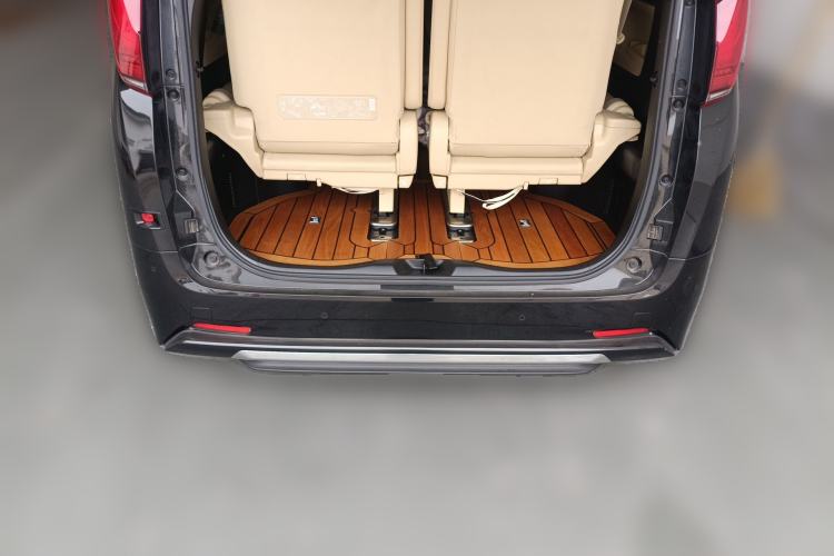 Used Toyota Alphard 2023 Dual-Motor 2.5L Premium Golden Edition
