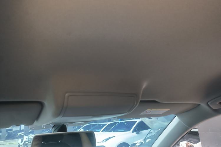 Used Volkswagen Tiguan L 2017 330TSI Automatic Two-Wheel Drive Luxury Edition Headliner