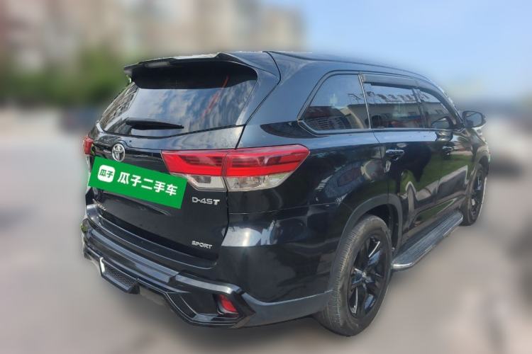 Used Toyota Highlander 2021 2.0T Two-Wheel Drive Luxury Edition 7 Seats
