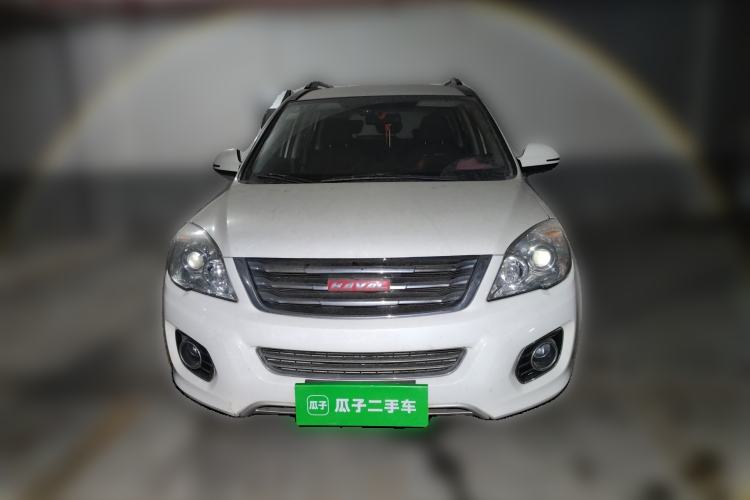 Used Haval H6 2015 Upgraded Model 1.5T Manual Two-Wheel Drive Urban Version
