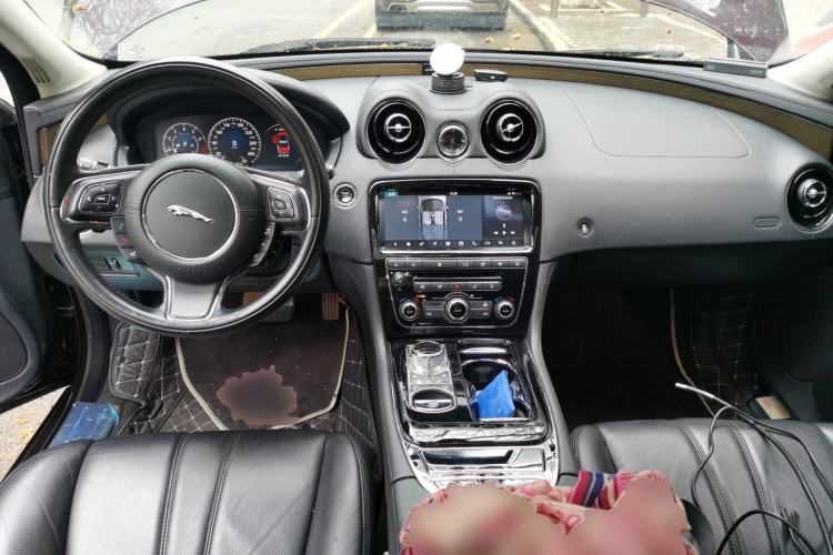 Used Jaguar XJ 2018 XJL 3.0 SC Two-Wheel-Drive Elegant Business Edition
