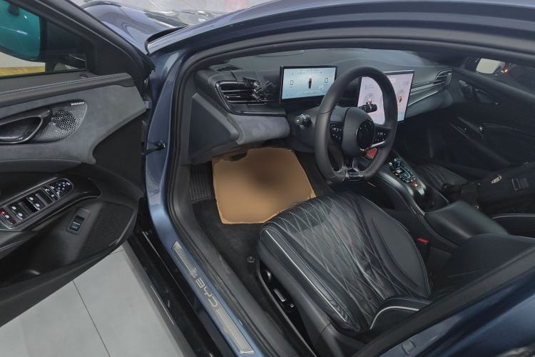 Used BYD Seal 2022 700 km Long-Range Rear-Wheel-Drive Version