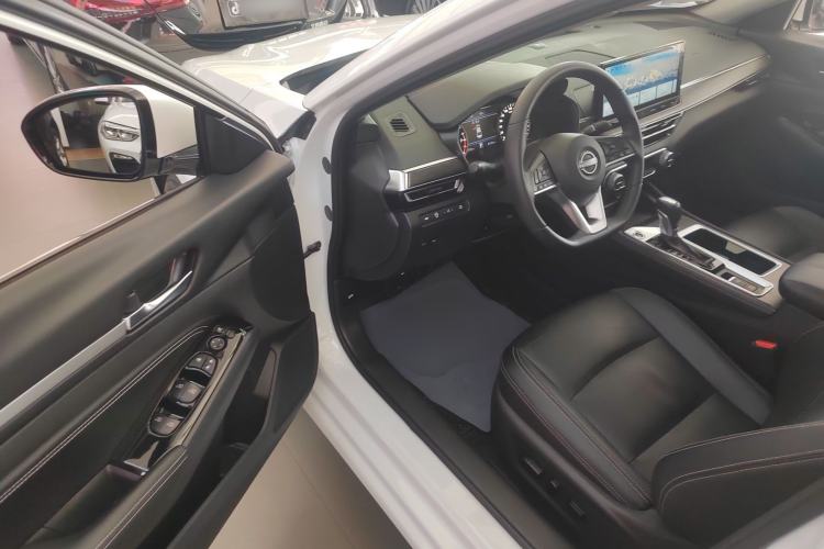 Used Nissan Teana 2022 2.0L XL-TLS Enjoyment Edition Driver Seat