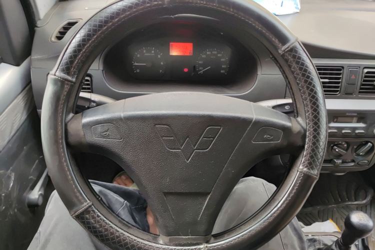 Used Wuling Rongguang 2012 1.5L Extended Basic Version

