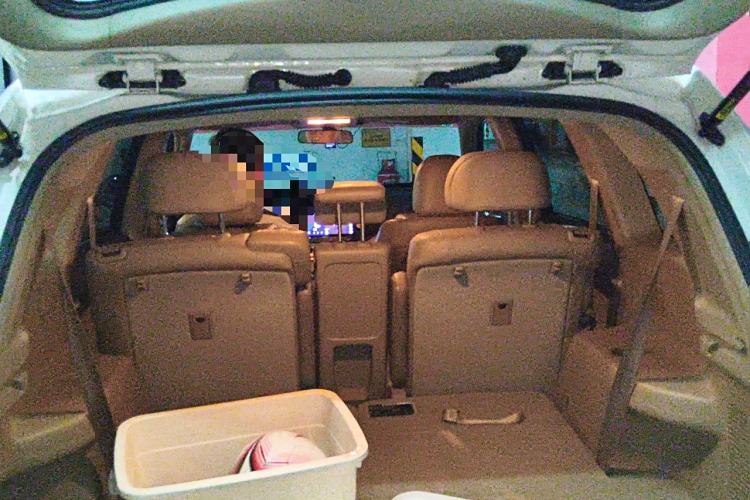 Used Toyota Highlander 2012 2.7L Two-Wheel Drive 7-Seater Luxury Edition
