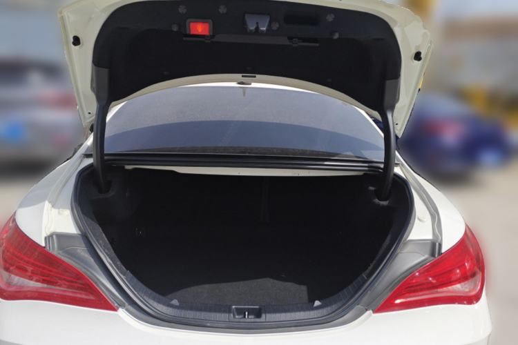 Used Mercedes-Benz CLA 2014 CLA 260 4MATIC Trunk
