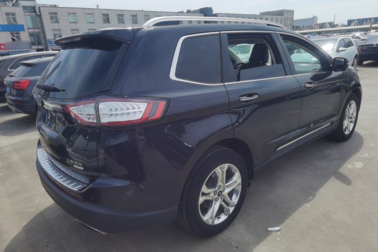 Used Ford Edge 2016 EcoBoost 245 Two-Wheel-Drive Titanium 7-Seater
