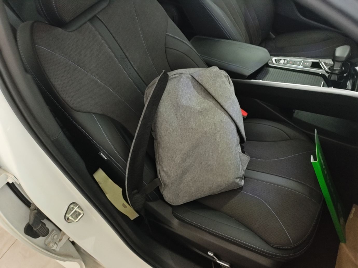 Geely Auto Preface 2025 Dongfang Yao 2.0TD Lanxing Edition — снимка 19