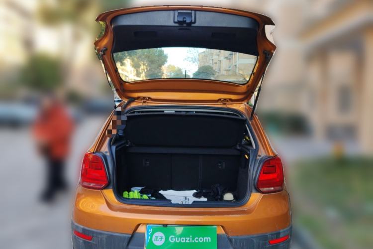 Used Volkswagen Polo 2014 1.6L Cross Polo Automatic