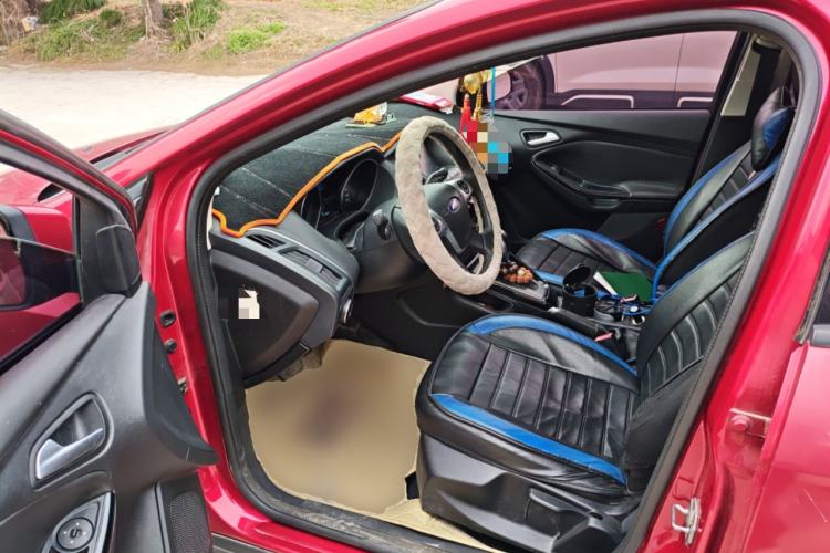 Used Ford Focus 2012 Hatchback 1.6L Automatic Fashion Edition