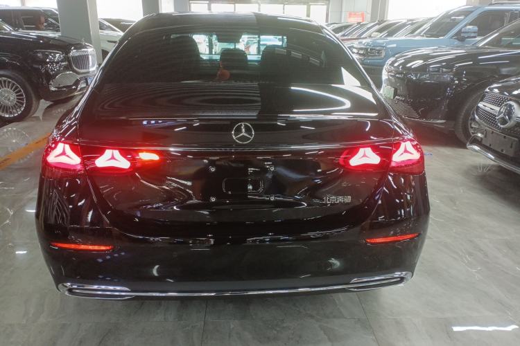 Used Mercedes-Benz E-Class New Energy 2024 E 350 e L Plug-in Hybrid Sedan Rear