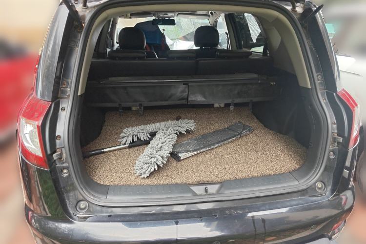 Used Geely Auto GX7 2013 2.4L Automatic Prestige Edition Trunk