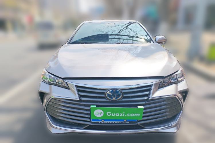 Used Toyota Avalon 2019 Dual-Engine 2.5L Luxury Edition China V Standard
