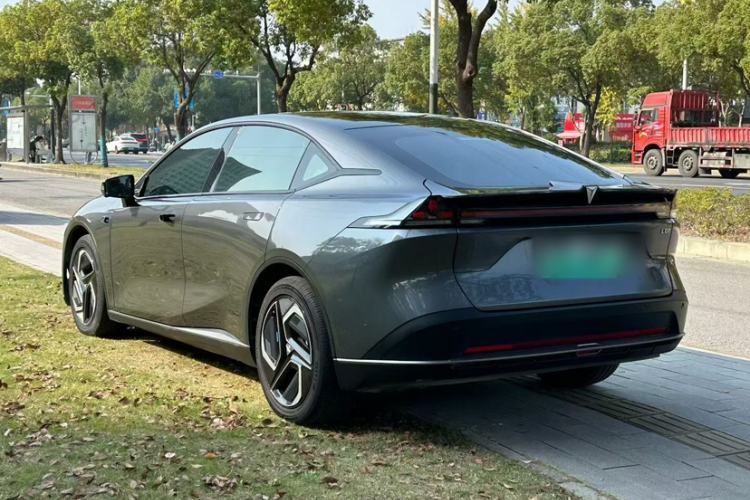 Used Deepal L07 2024 530 Max Qiankun Intelligent Driving ADS SE Pure Electric Version
