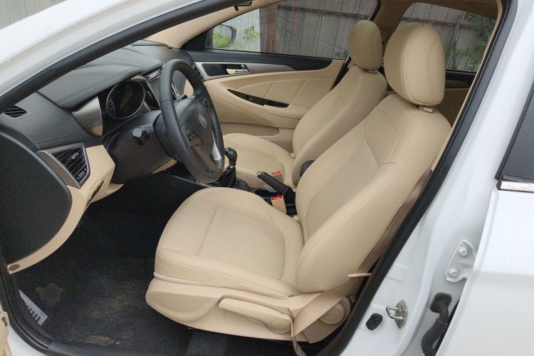 Used CHANGAN Eado 2016 1.6L Manual Fashion Edition Left Front Seat