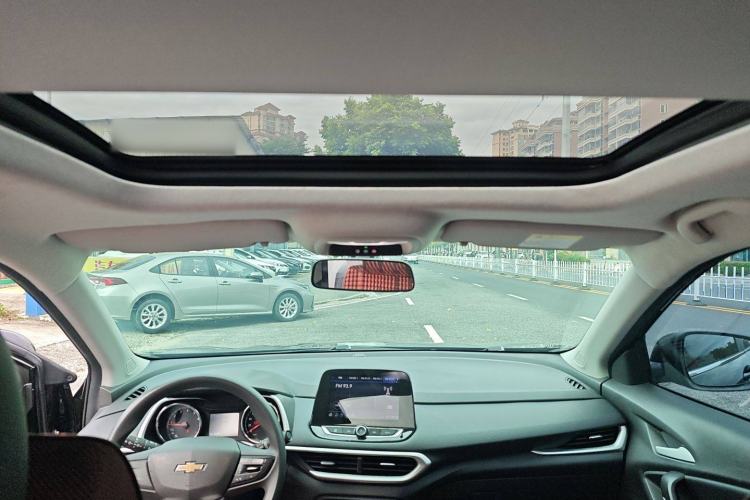 Used Chevrolet Trax 2019 325T Automatic Fun Edition China VI Standard