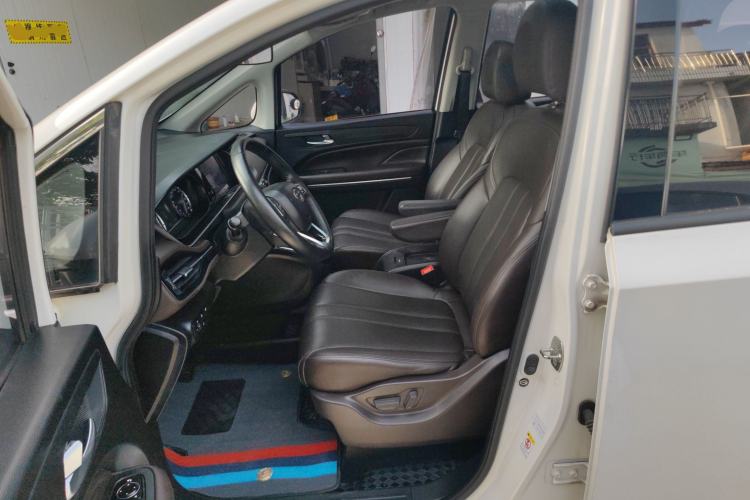 Used GAC Trumpchi M6 2019 270T DCT Luxury Edition (7-seater) China VI