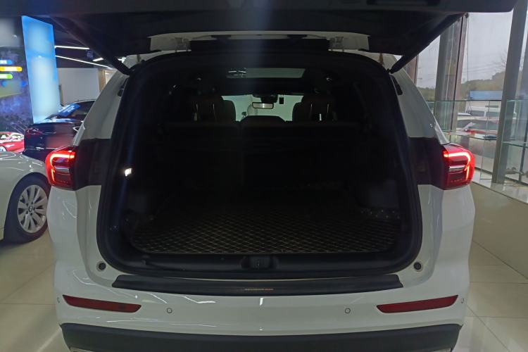 Used Buick Envision 2023 Encore Plus 652T Five-Seat Luxury Model
