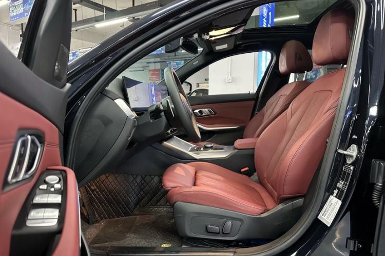 Used BMW 3 Series 2024 325i M Sport Night Edition Package Interior 6