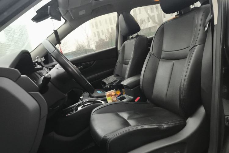 Used Nissan X-Trail 2019 2.0L CVT Smart Connect Comfort Edition 2WD
