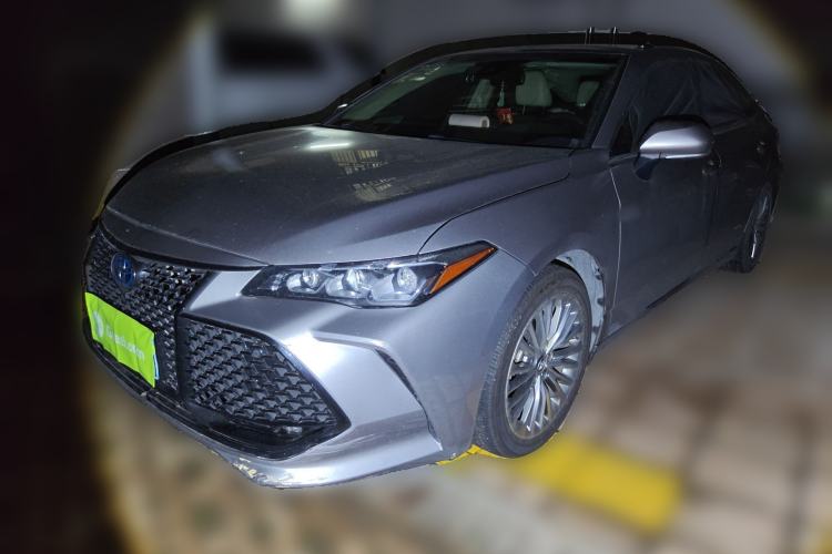 Used Toyota Avalon 2019 Dual-Engine 2.5L XLE Prestige Version China VI Standard