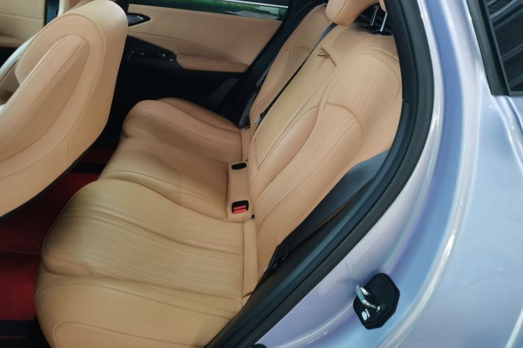 Used Geely Galaxy L7 2023 1.5T 115 km Starship Left Rear Seat