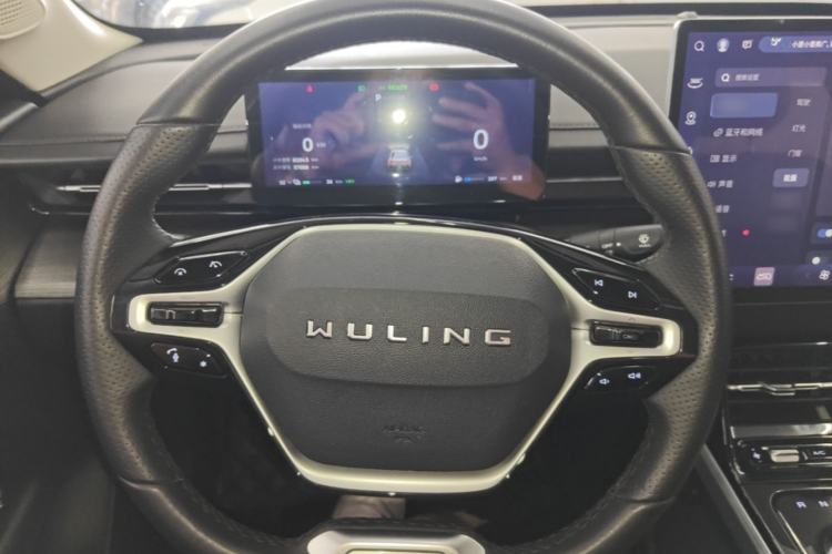 Used Wuling Xingguang 2023 150 Advanced Edition
